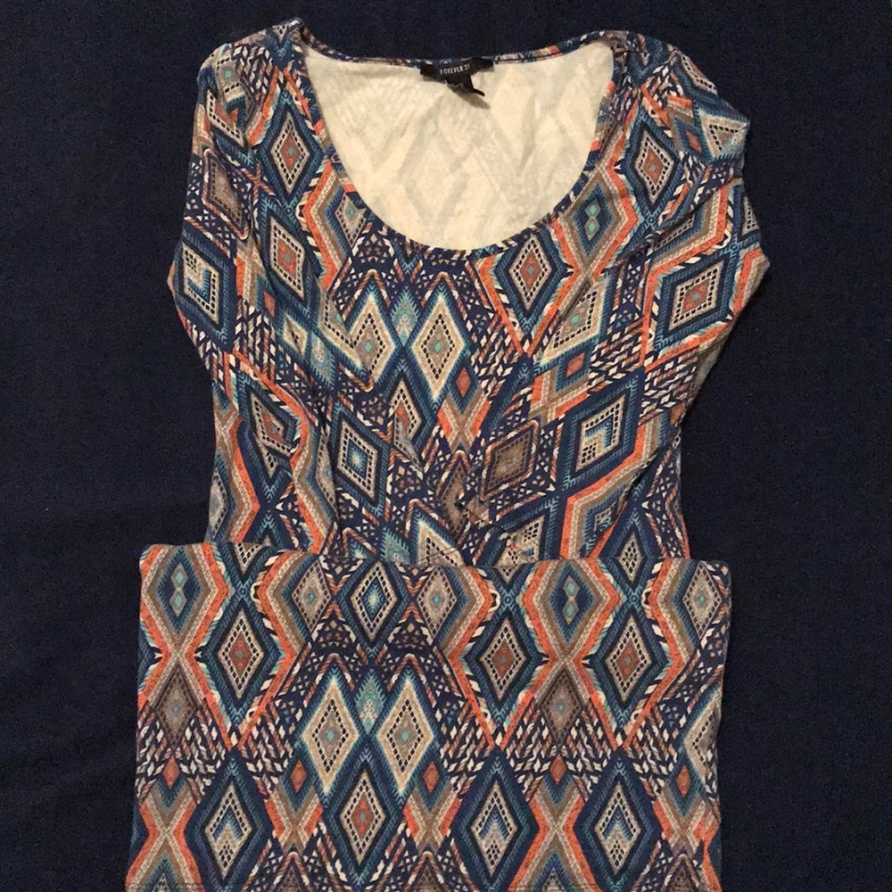 Dress - Picture 3 of 3